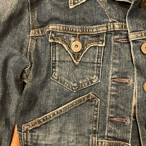 Levi’s cropped denim jacket let - Picture 5 of 6